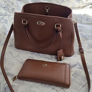 Coach purse and wallet
